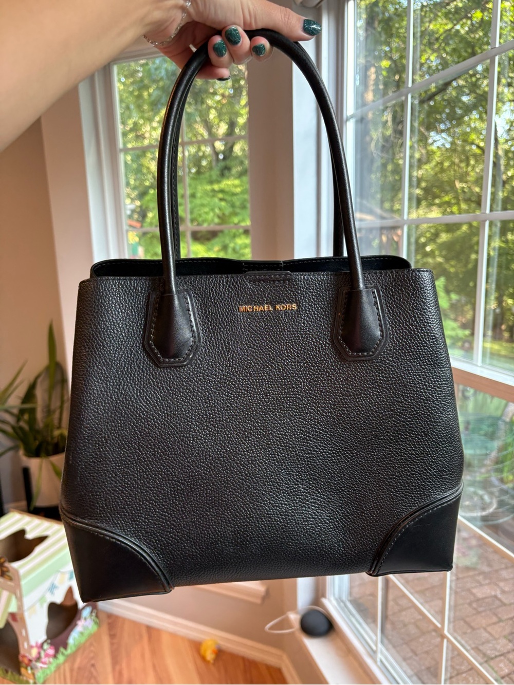 Michael Kors Mercer Gallery Black Tote with Gold Logo